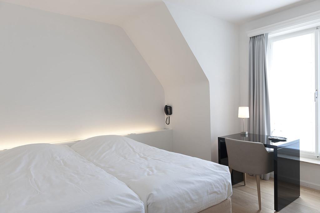 Hotel Bell Expo Кортрейк Экстерьер фото